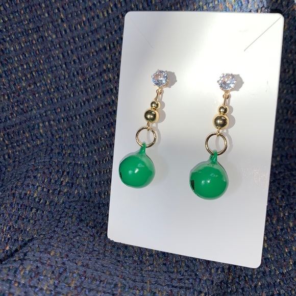 Hand Crafted 🎄 Holiday Themed Dangling Bell Earrings - Picture 3 of 7